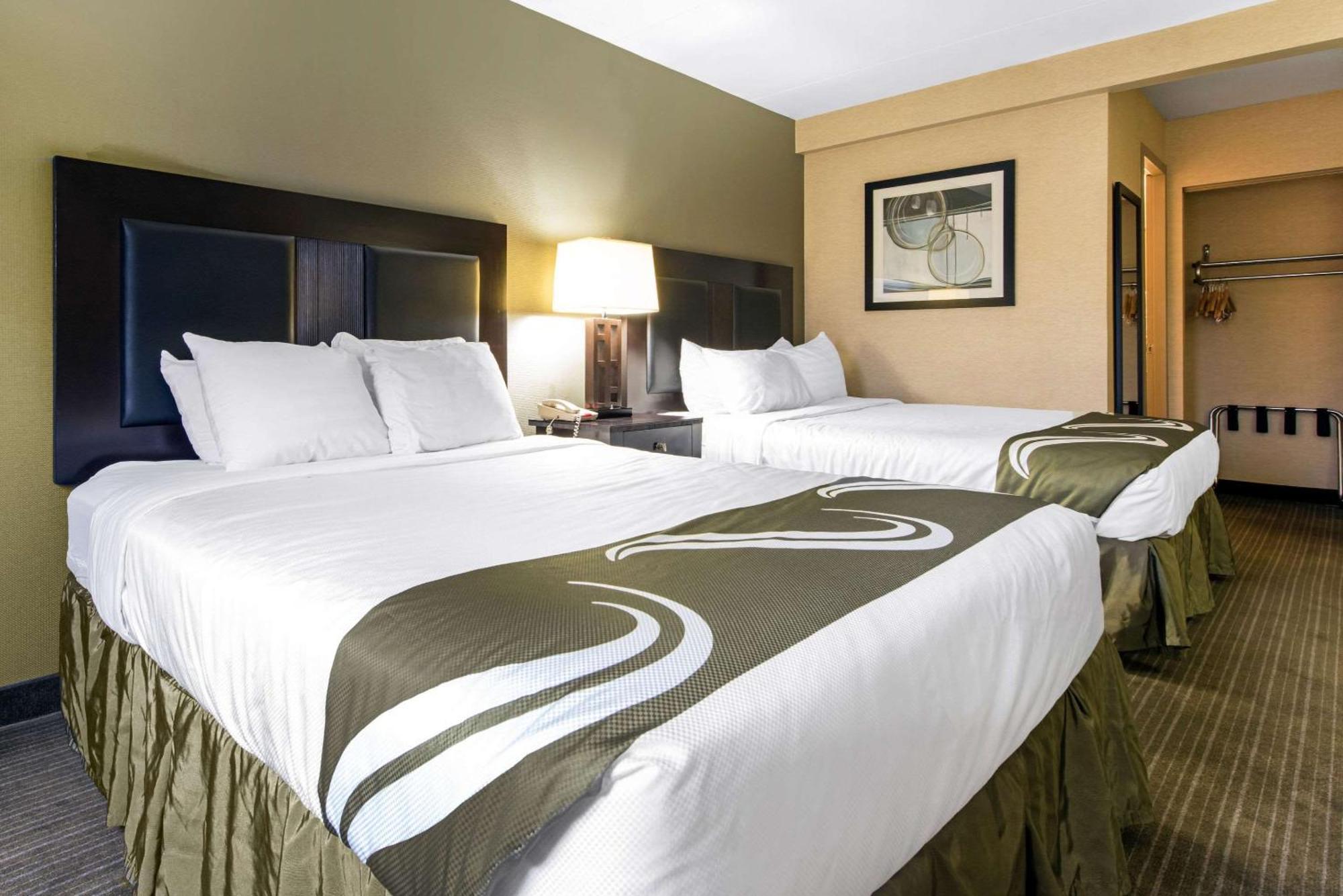 Quality Inn & Suites Charleston - Civic Center Eksteriør billede